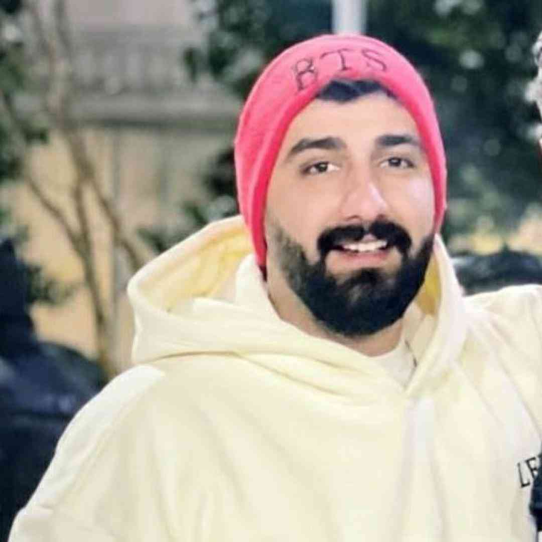 دانلود آهنگ او چش سیای مغرور دارو ندار منه از محمد امیری