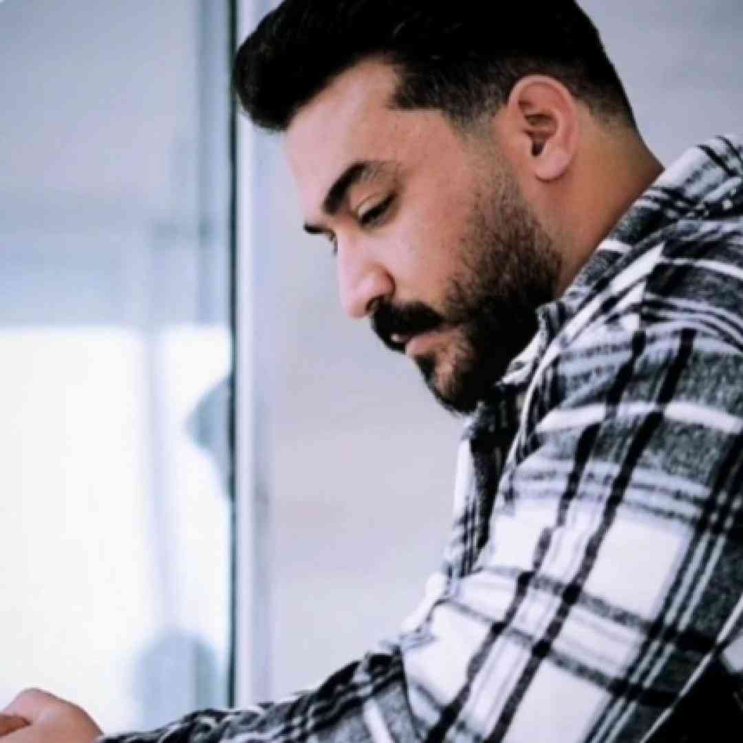 رضا کرمی تارا حلقه نامزدی ها دست