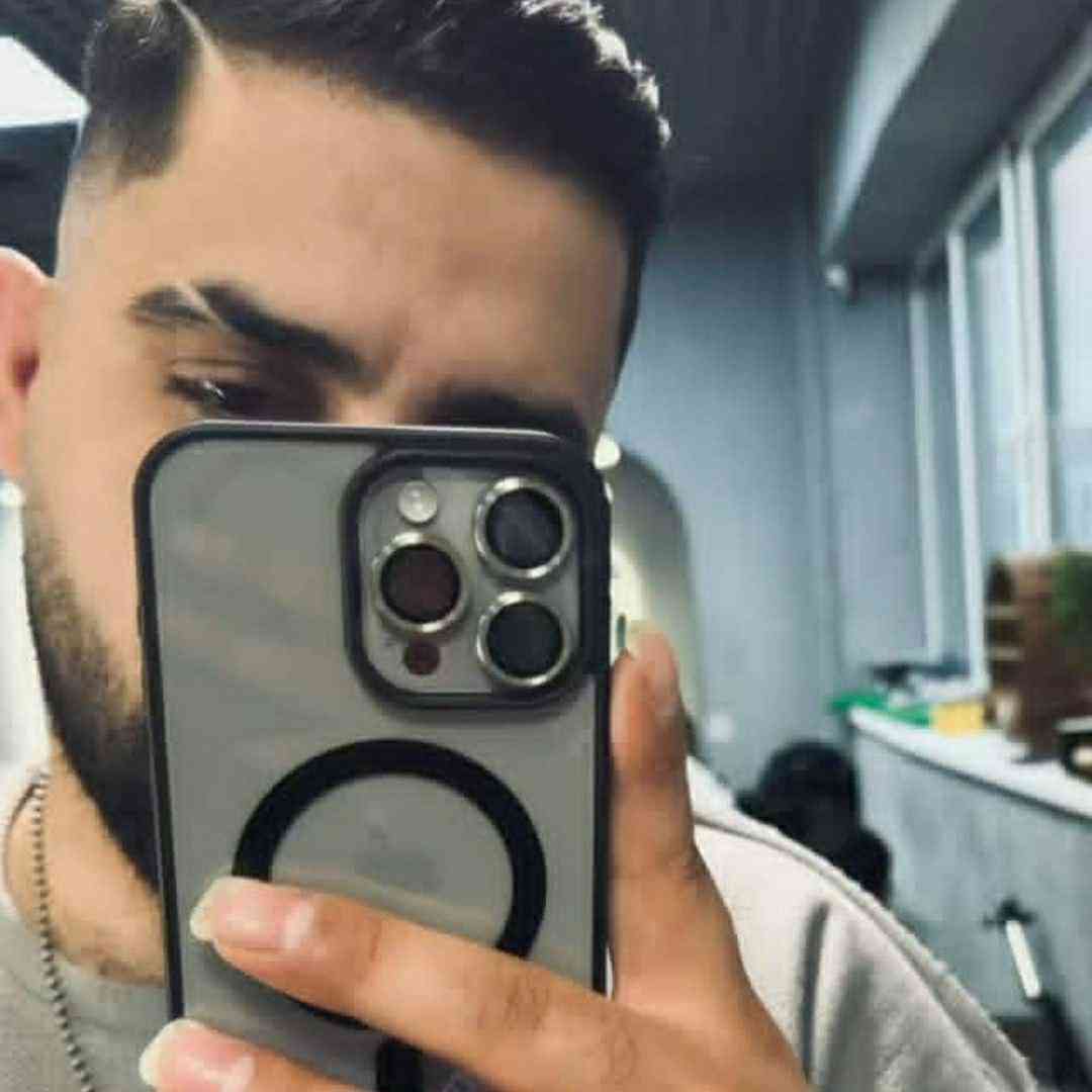 دانلود آهنگ هرشو که مست میشی بهم زنگ نزن از محمد امیری