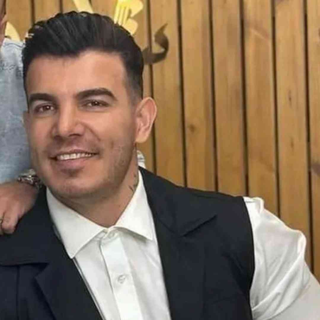 دانلود آهنگ دنگ اذان صو ارا نمازه از فرهاد فرهادی