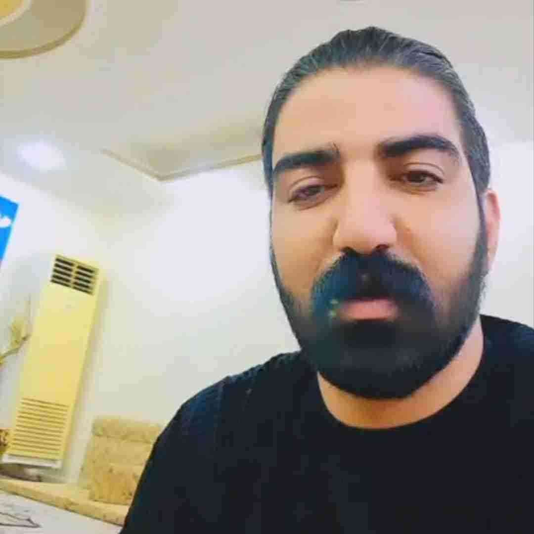 میلاد غلامی چشم بسته مه بیدارم جز تو مه کی دارم