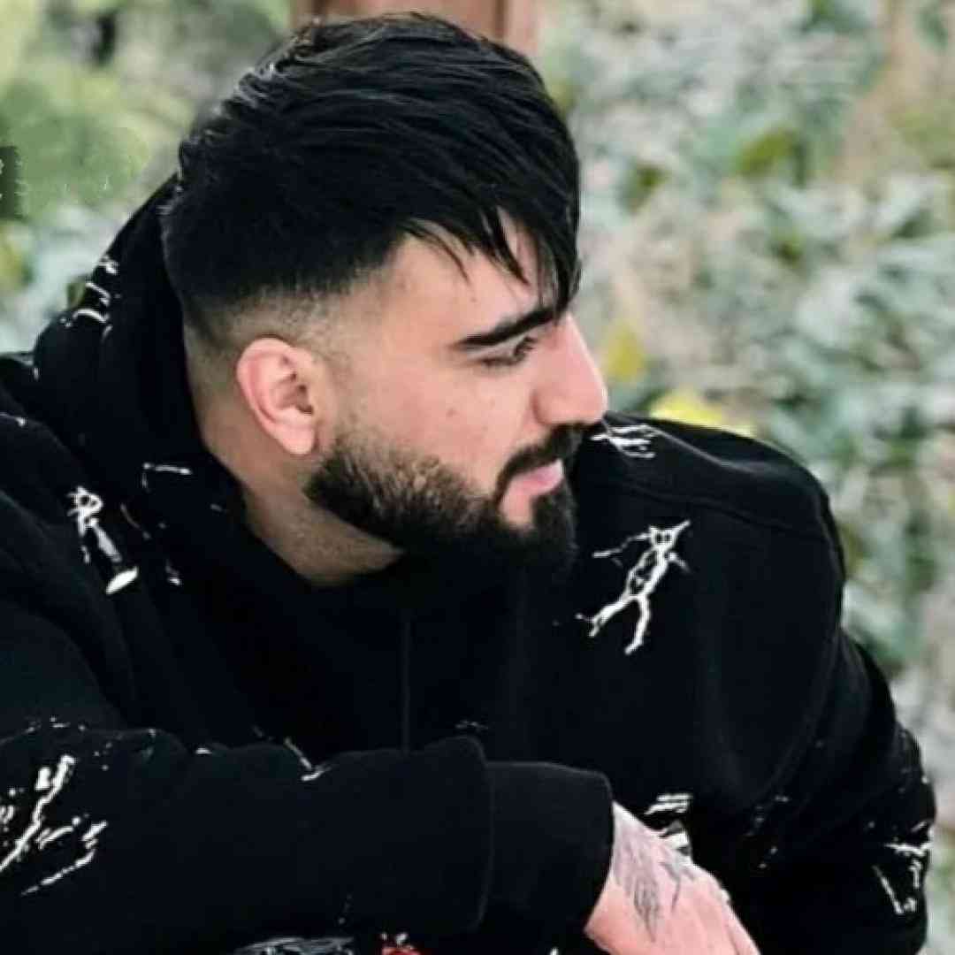 دانلود آهنگ نفس ارام نمن تو نیش بنیش بخن از رامین تجنگی