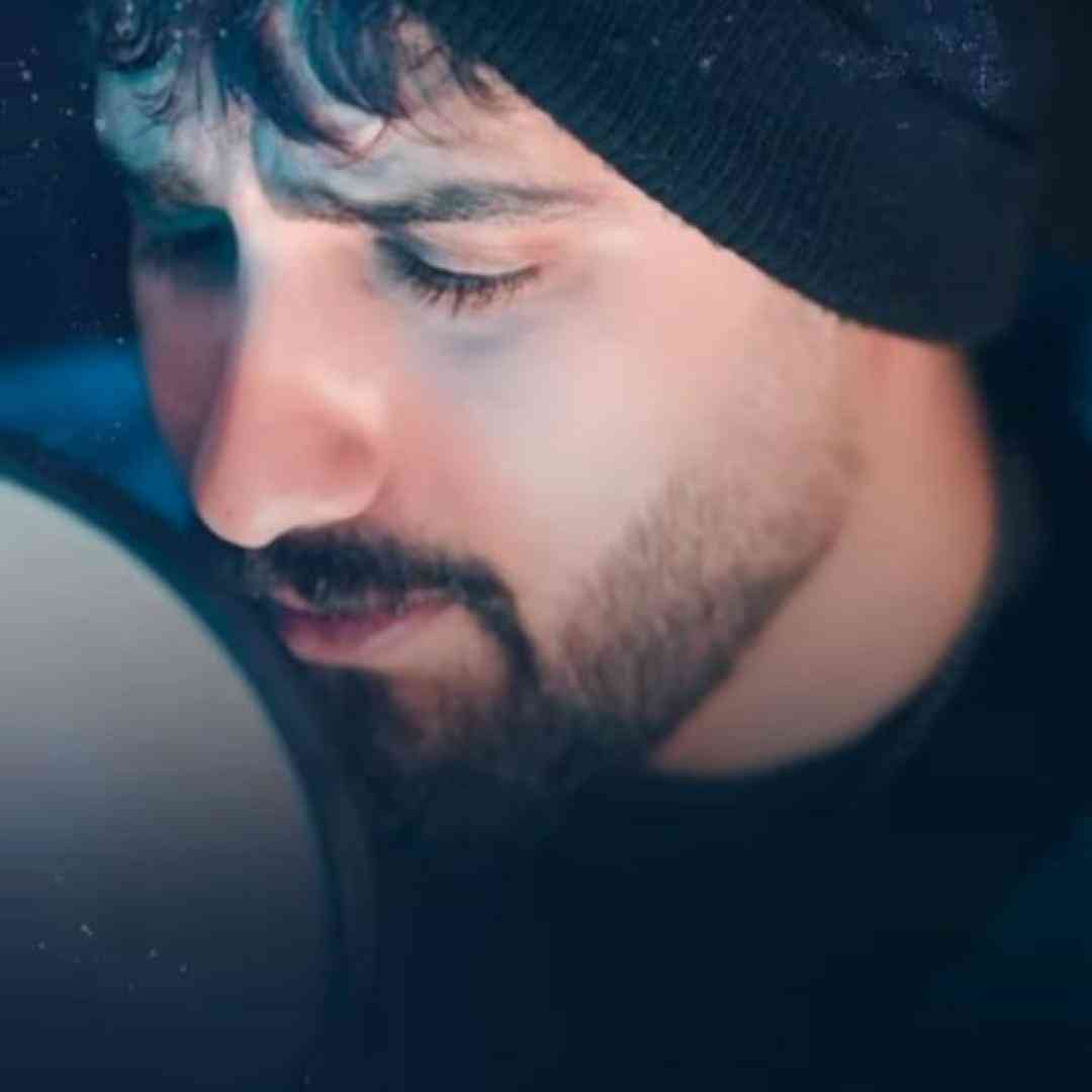 دانلود آهنگ چاویلد محکومم کرد حبس وناو چوار دیواری از محمد امیری