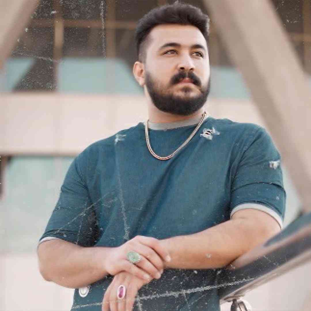 رضا کرمی تارا شک نیرم و قشنگی تو فرشته ی عشقگم