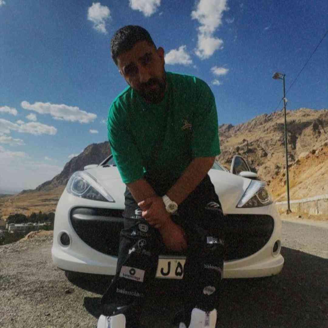 دانلود آهنگ و آیه آیه ی قرآن بدجوری طلسمم از محمد امیری