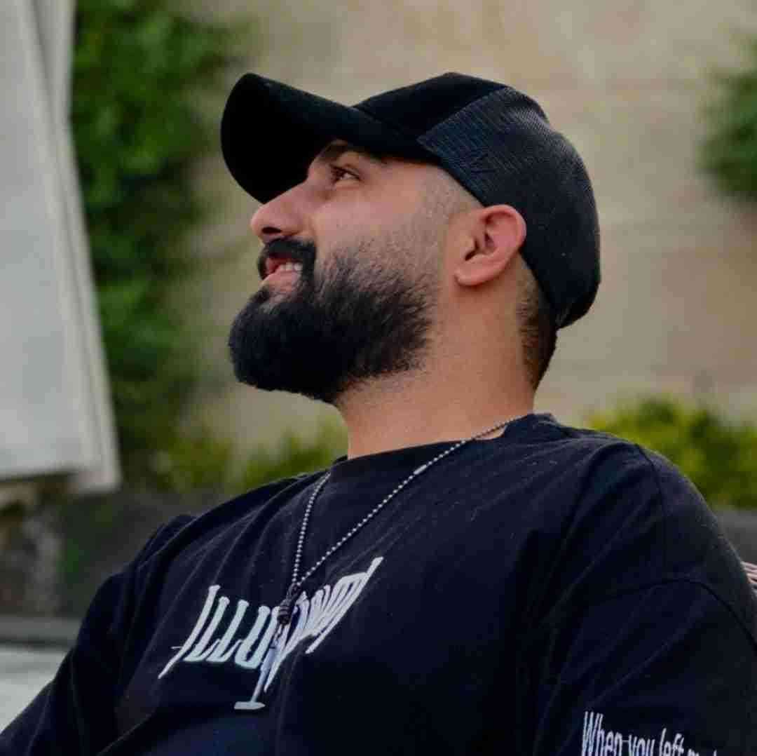 محمد امیری بعده تو گریان و پریشانم و بی چارم نفس