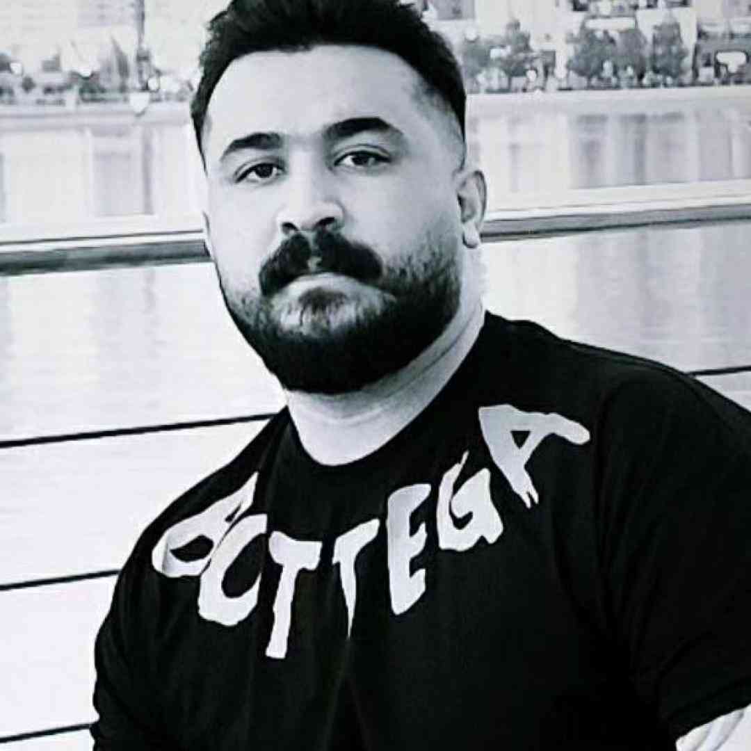 دانلود ریمیکس رضا کرمی تارا به نام خستم گرفتم فاز ترس یادته بشم گفتی