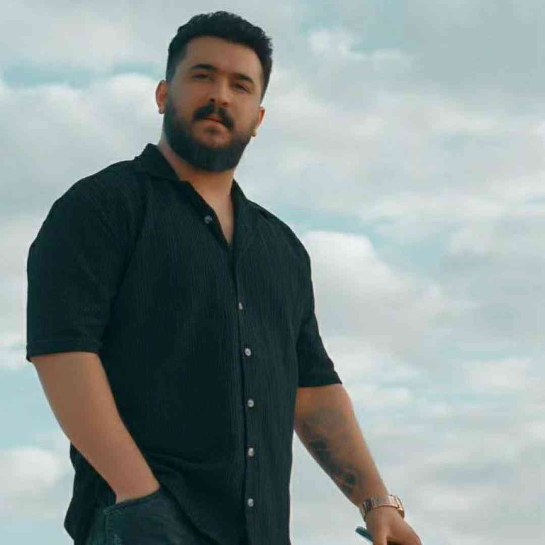 دانلود ریمیکس رضا کرمی تارا به نام قلبم از حسرت پره تنها راه بیخیالی الکله
