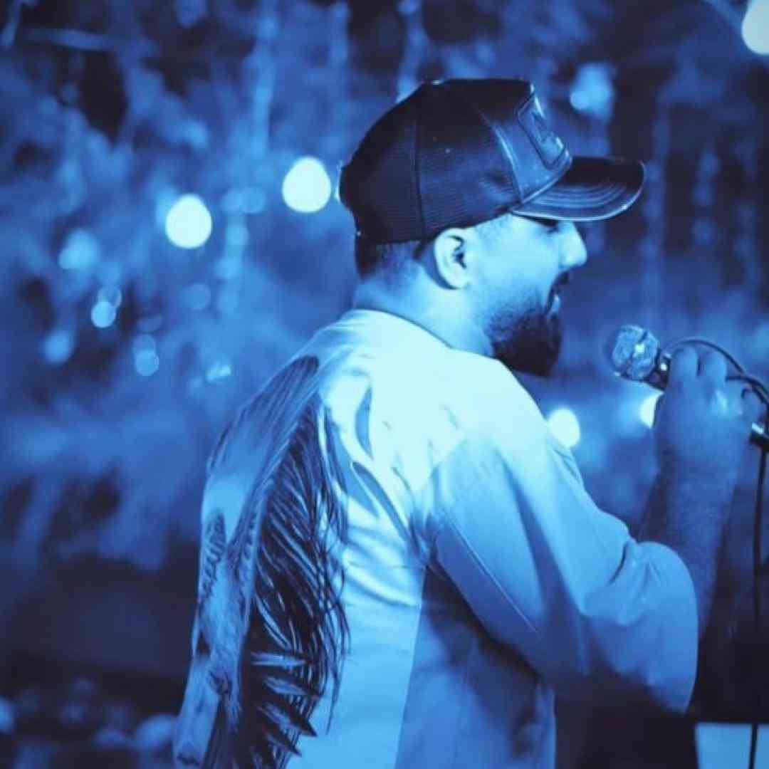 دانلود آهنگ هرشو هرشو بی خاوی نایدمه ناو خماری از محمد امیری