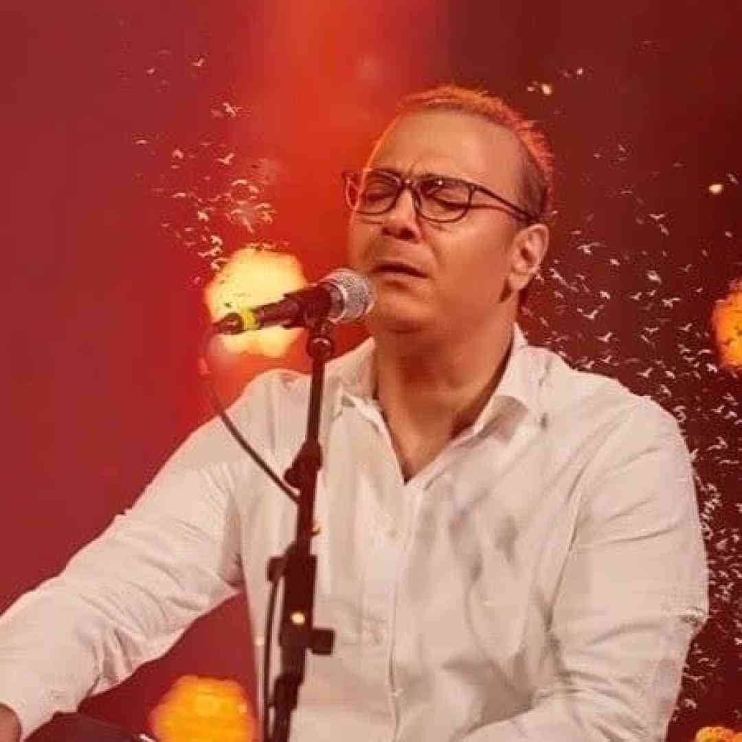 علیرضا قربانی چشم هایش