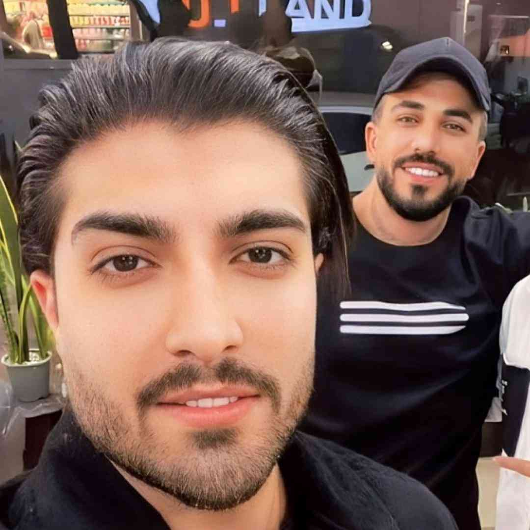 امیر لیام چه کردی برام سواله مغزم شده درگیر