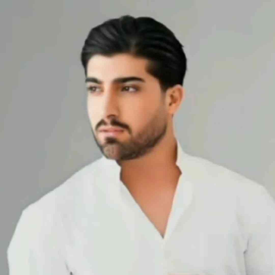 دانلود ریمیکس امیر لیام به نام شدی با مه غریبه همش تو خودمم