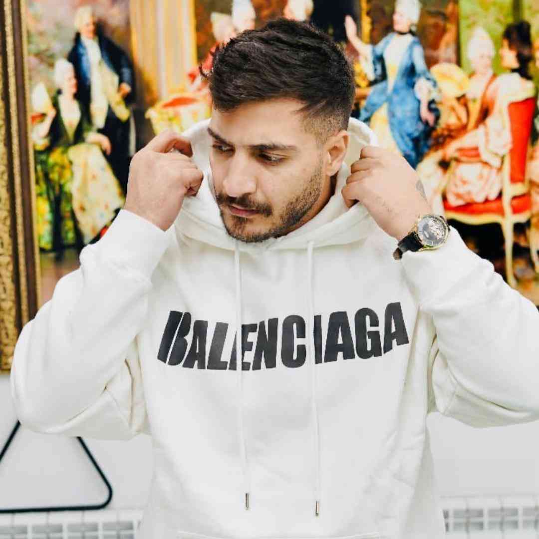 دانلود ریمیکس آرمین برمایه به نام تلفن