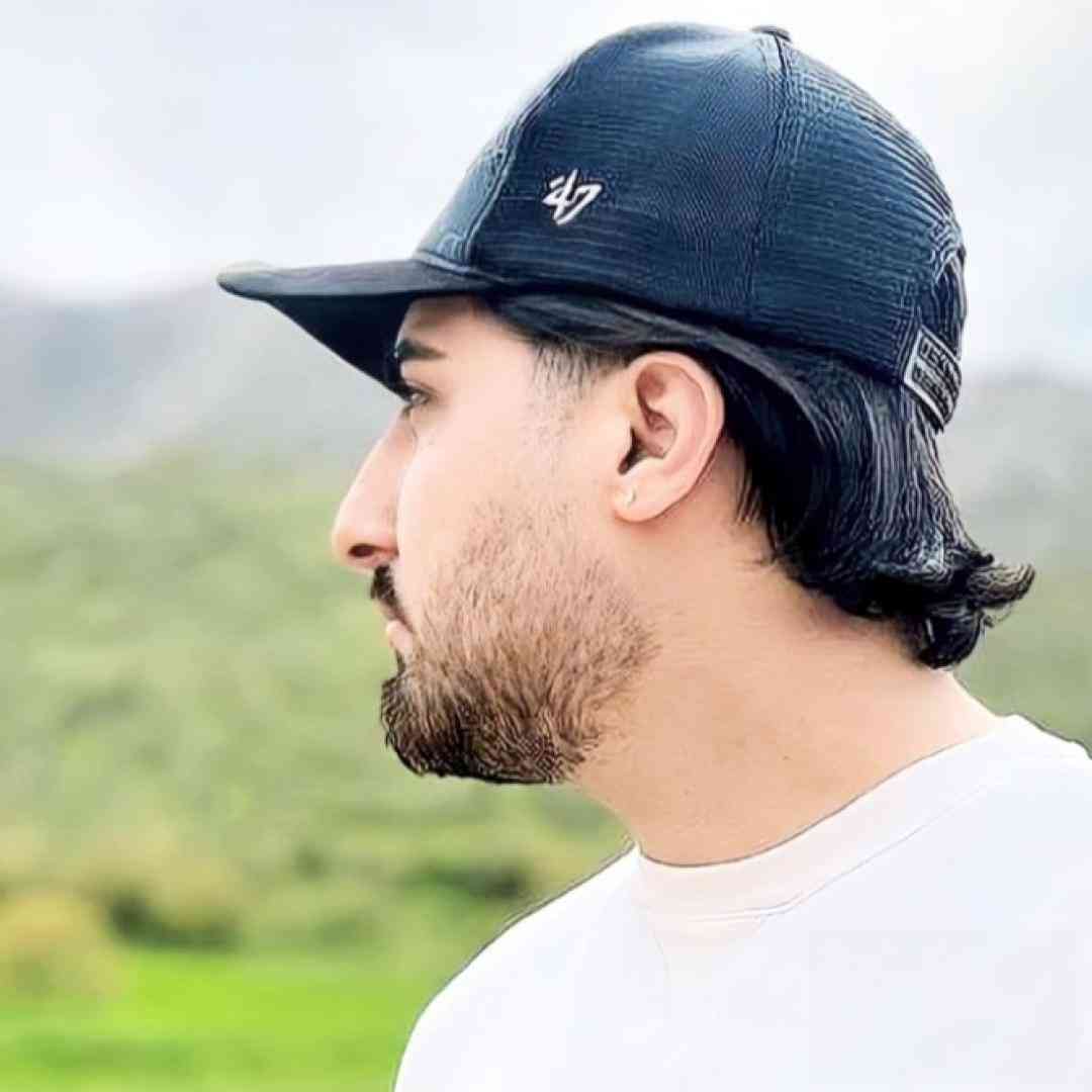 امیر لیام چنی تو حسرت دیدن نگات قلبم ترک خورد