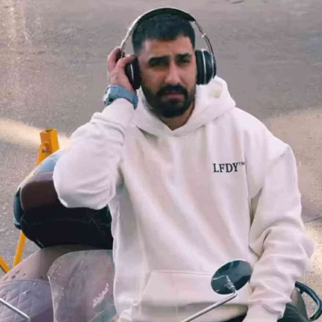 محمد امیری خواب نرفتن اون چشام بد عادتم نباشی کنارم