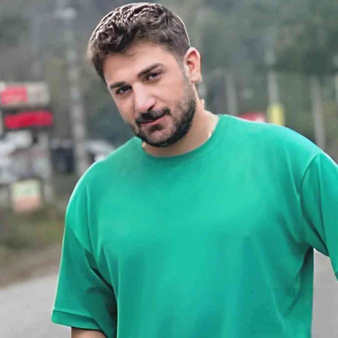سامان اسماعیلی صید کرد یکی ماهی منو سیاه کرد
