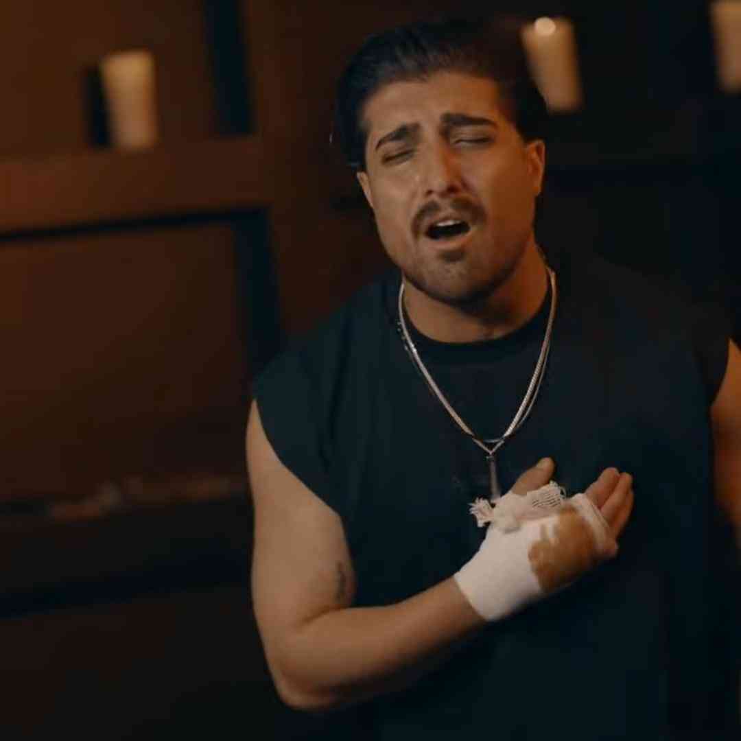 دانلود آهنگ اخلاق بدت حرفای آخرت تبدیل شده از امیر لیام