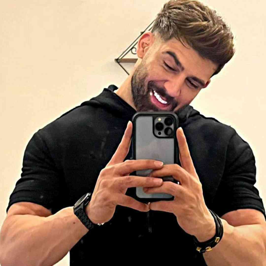 دانلود آهنگ امونمو بریده این درد دوریت منو دیوونه از محمد محرمی