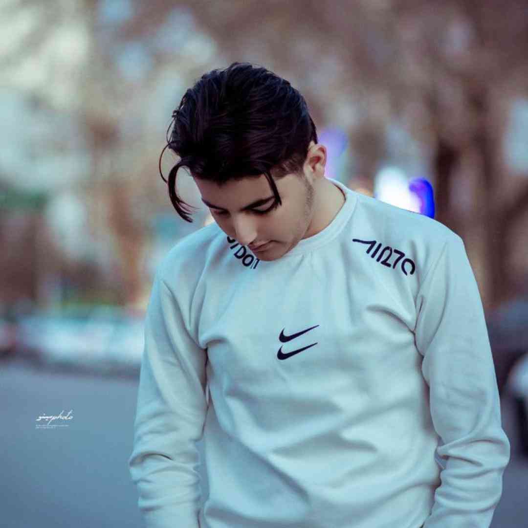 اشکان فتحی نفس حبسه تو سینه نگو زخم جدیده