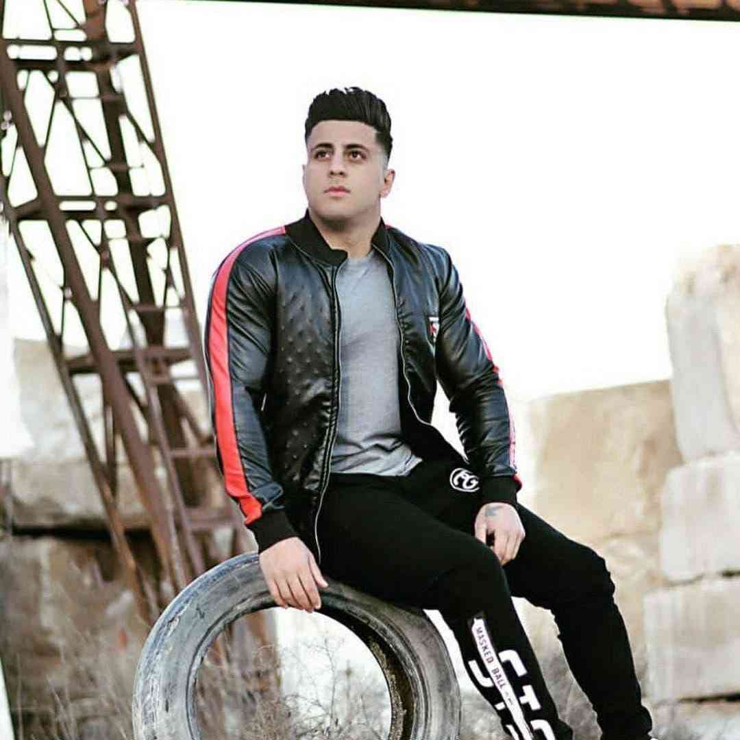 دانلود آهنگ حسم حس خفگی حالم حال کلافگی از سبحان رستمی