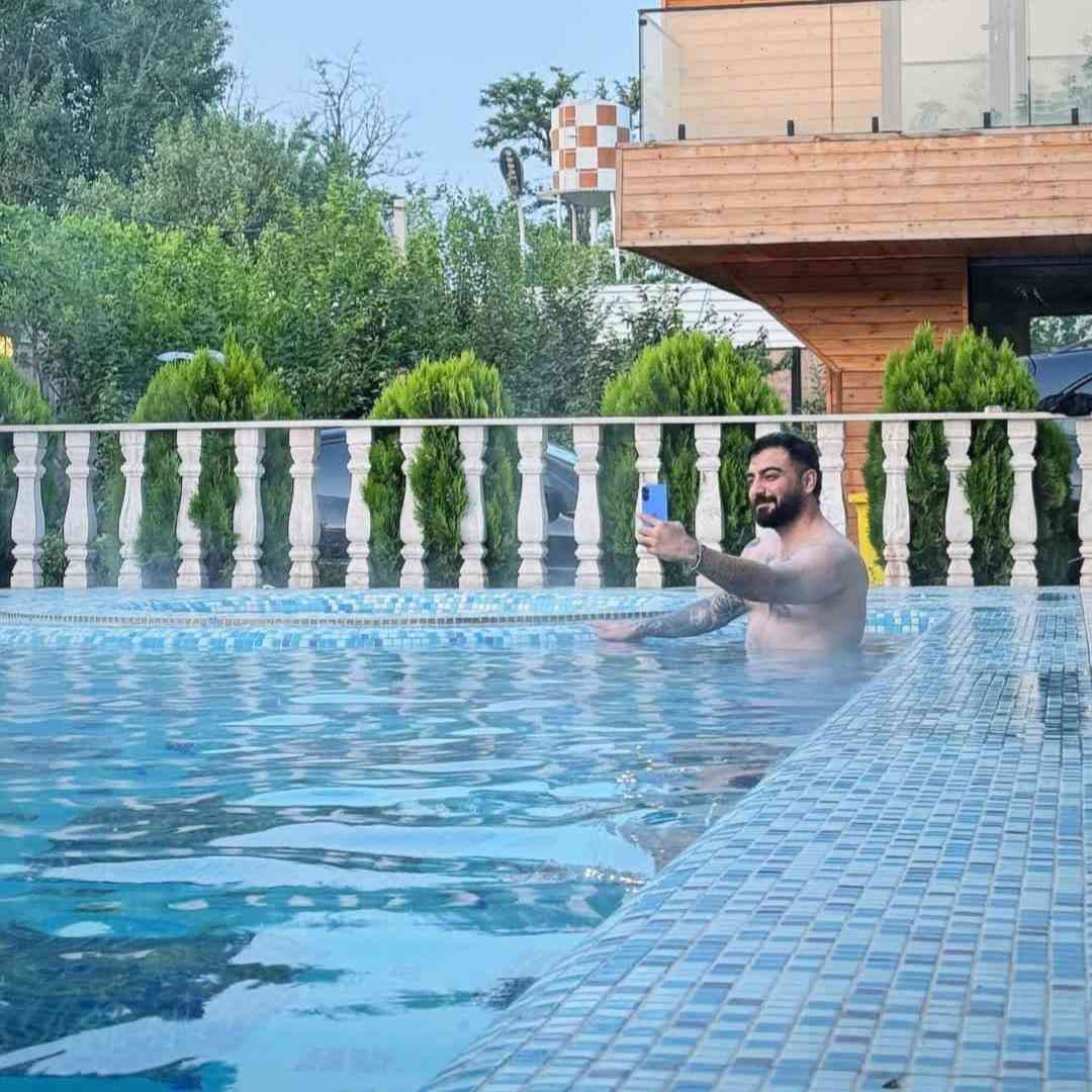 رامین تجنگی لیست آهنگ گوشیت میشه شکست عشقی