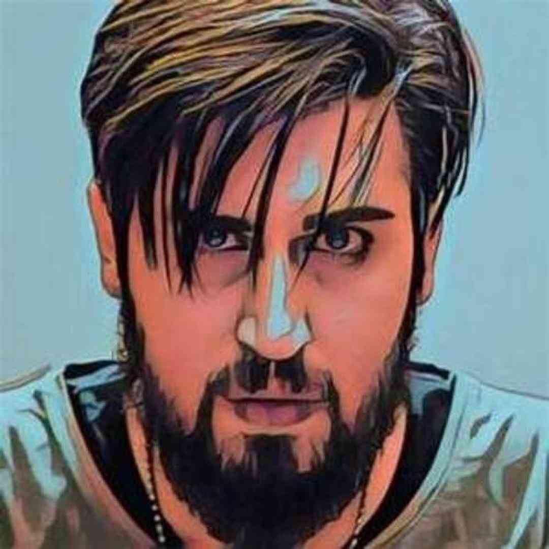 حامد زمانی حرف میزنیم