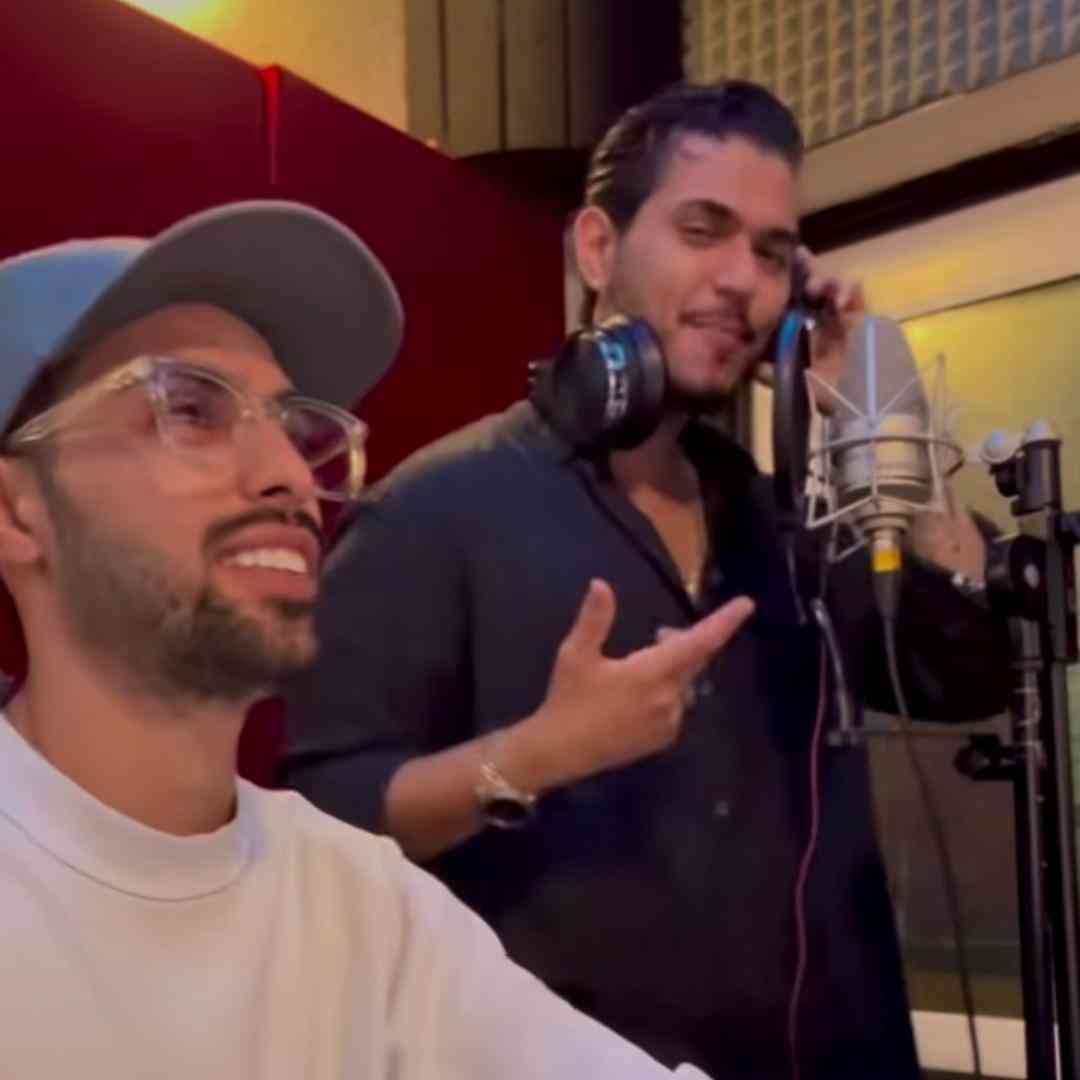 رایا سمیعی یه برنامه چیدم واسه امشب قراره