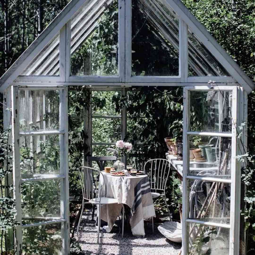 برای گفتن همه چیز وقت نمیشه ای لعنت بهش