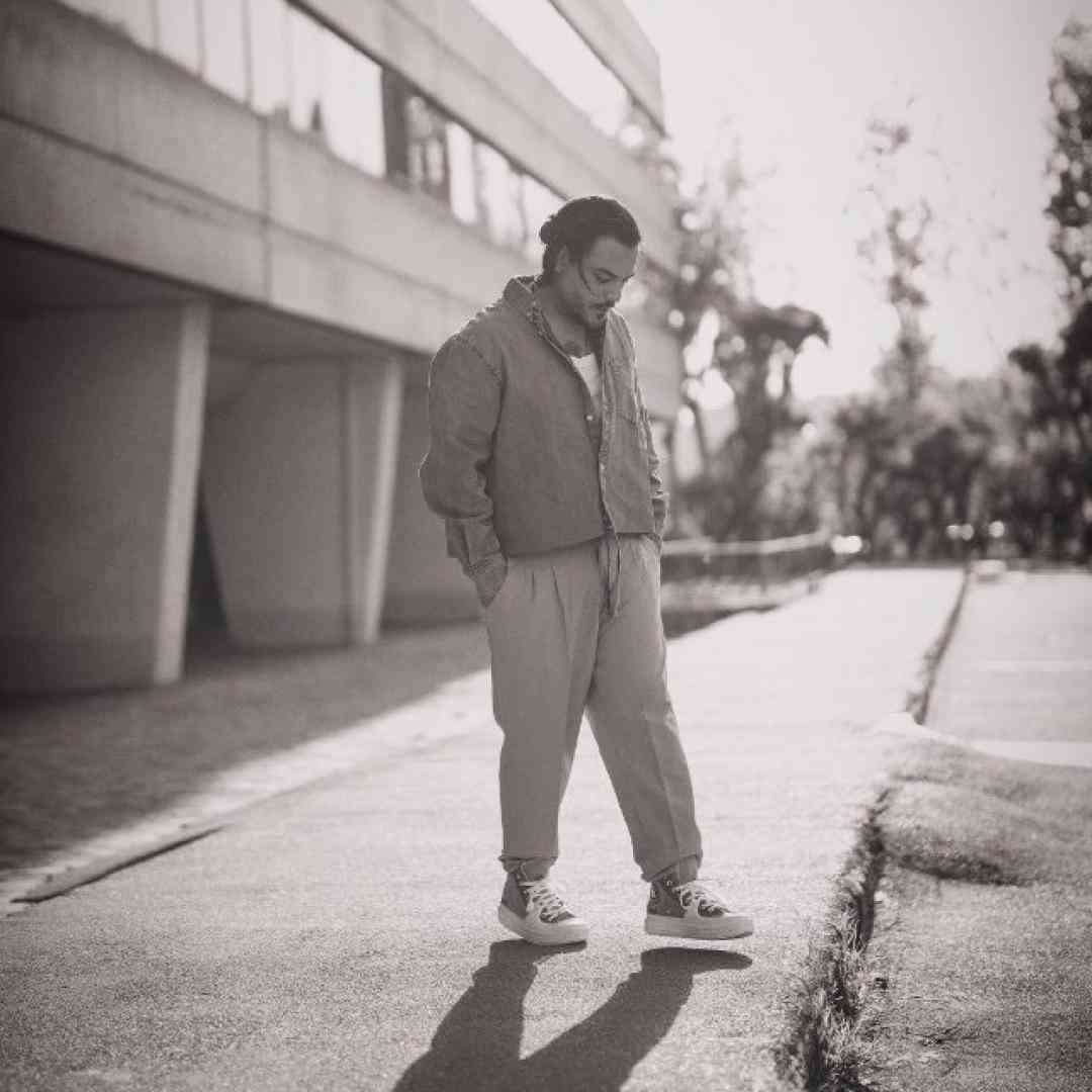 امید افخم چی داری تو نگات