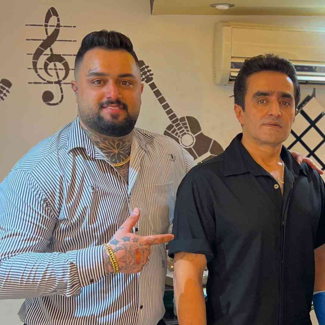 بهنام حسن زاده منورمنه یاره