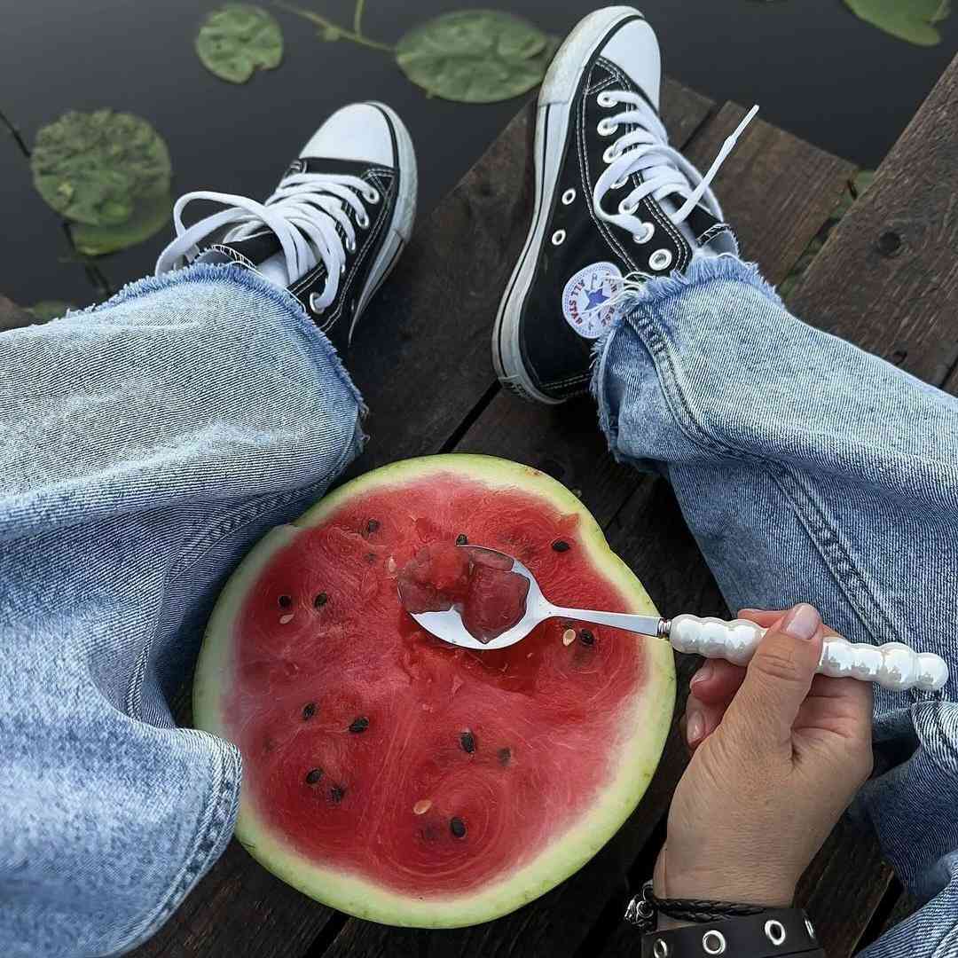 دانلود آهنگ جدید عزیزم بپر بالا بیا پشتم‌ سوار شو جون _ اینستا