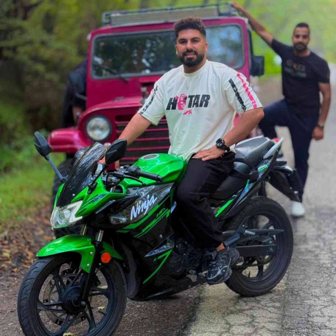 دانلود آهنگ لنگه ندارنی از فرشاد کلوانی