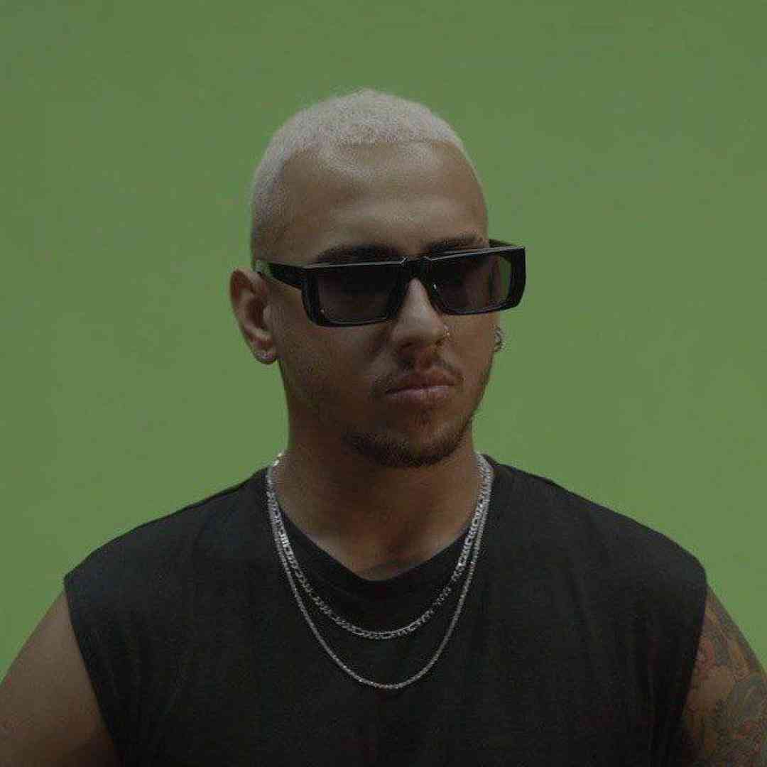 دانلود آهنگ دوست دارم از شایان یو