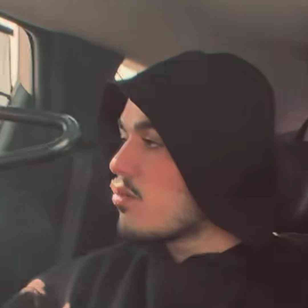 دانلود آهنگ بری شمعدونی نیست خیانت جرمه و حکمشم تیر از طاهاس