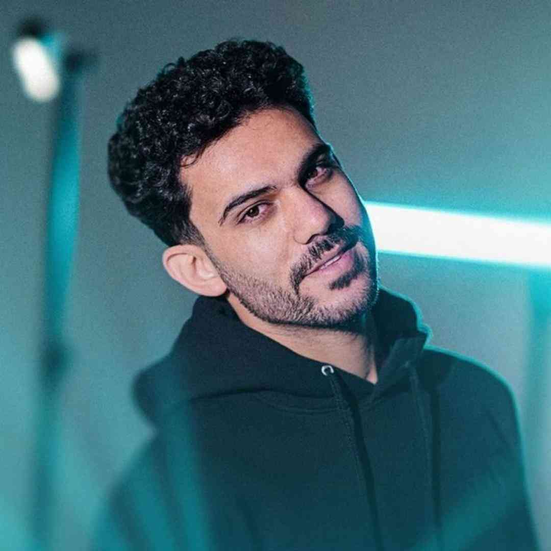 دانلود آهنگ آره مه حالم خوبه مامان نگرانمه از پیام عباسی