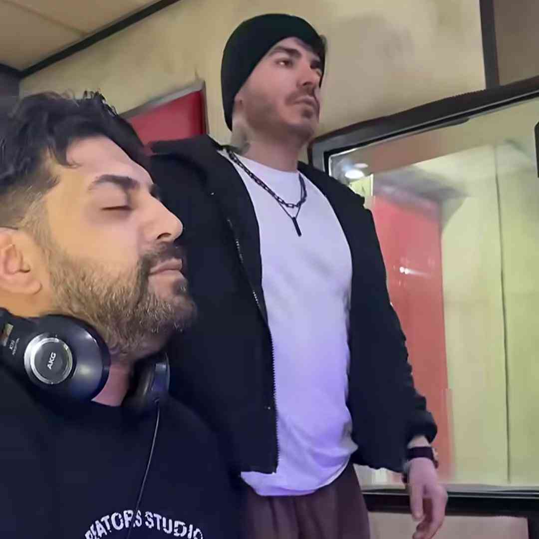 فرهاد فرهادی وطن