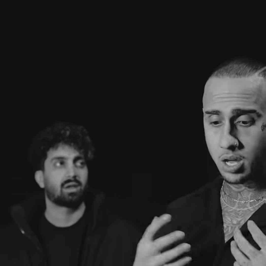 شایان یو نرو که دست تنهام اون بیرونم جنگه